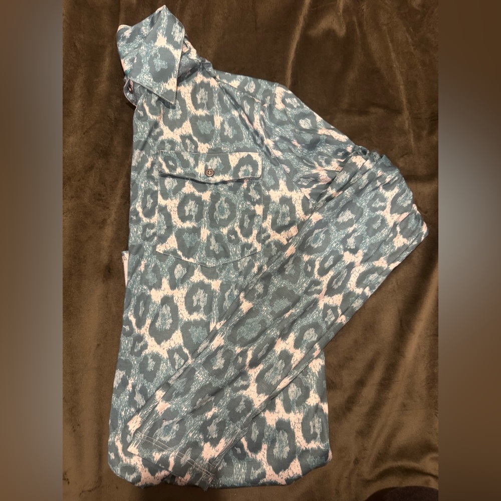 Cowgirl Tuff Long Sleeve - Picture 3 of 5